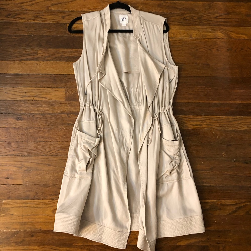 Long open from vest